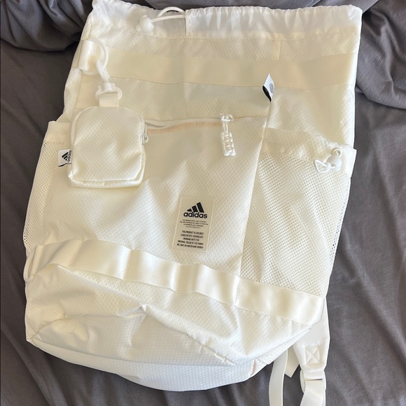 Adidas Cream Mesh Bag - Picture 2 of 8